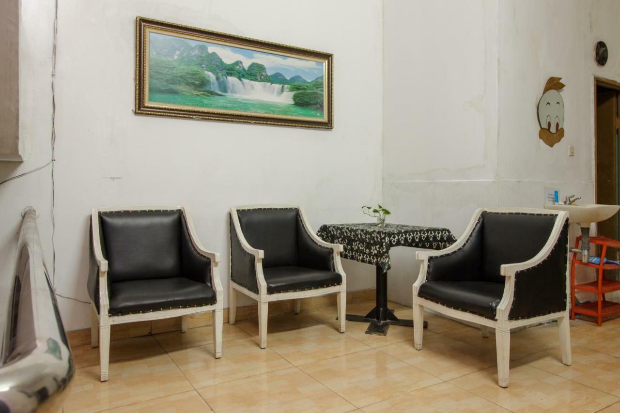 Reddoorz Syariah At Taman Bendungan Asahan Jakarta Exteriér fotografie